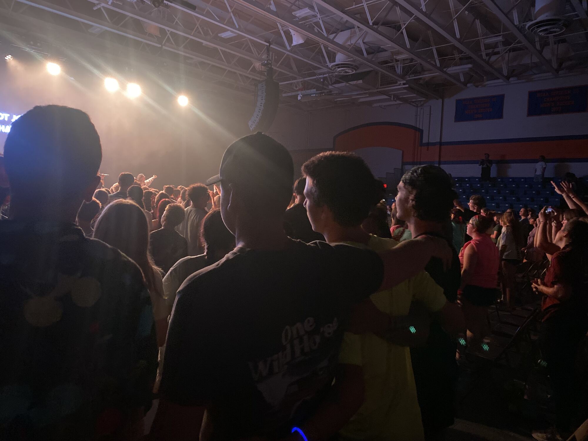 Worship at Grand Avenue Christian Church